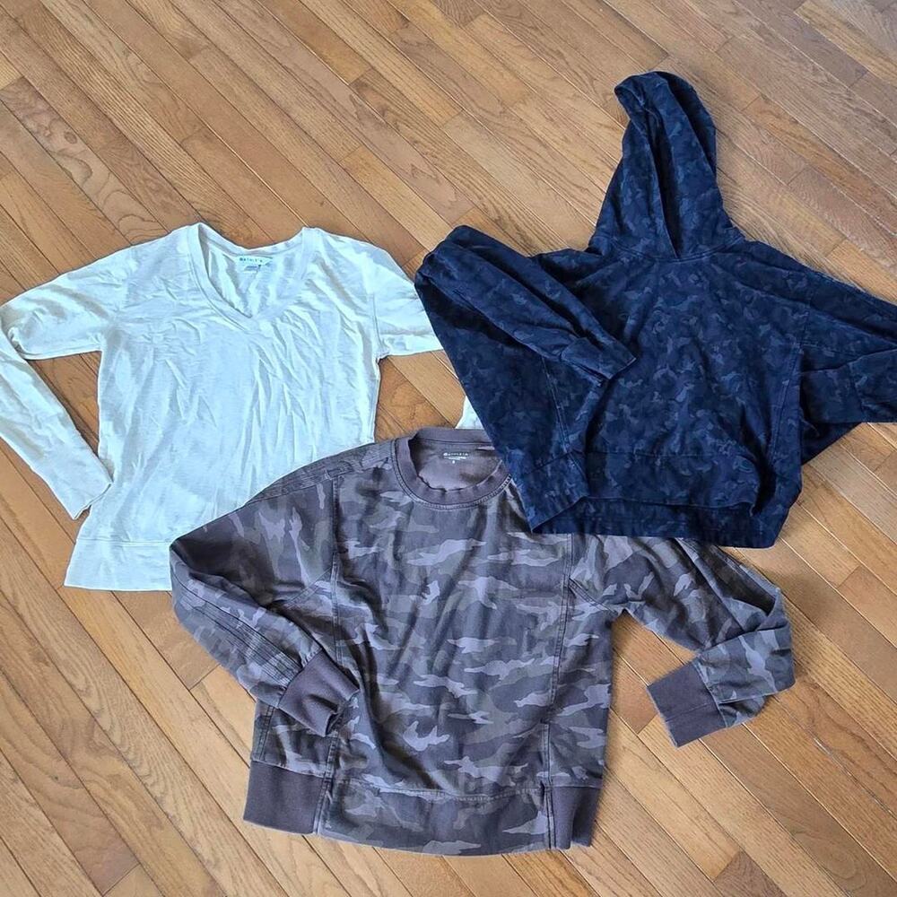 Athleta lot of 3 sweatshirts small